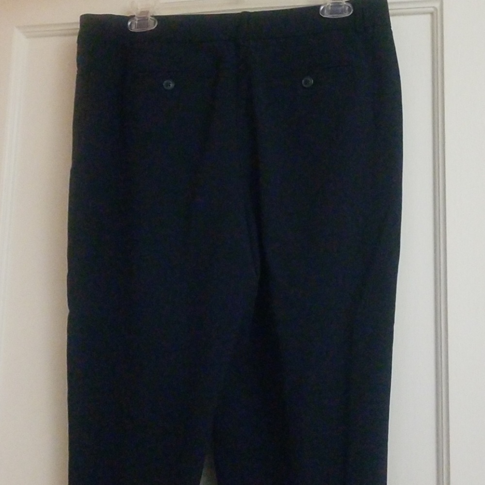 212 Collection Capris - Picture 3 of 6